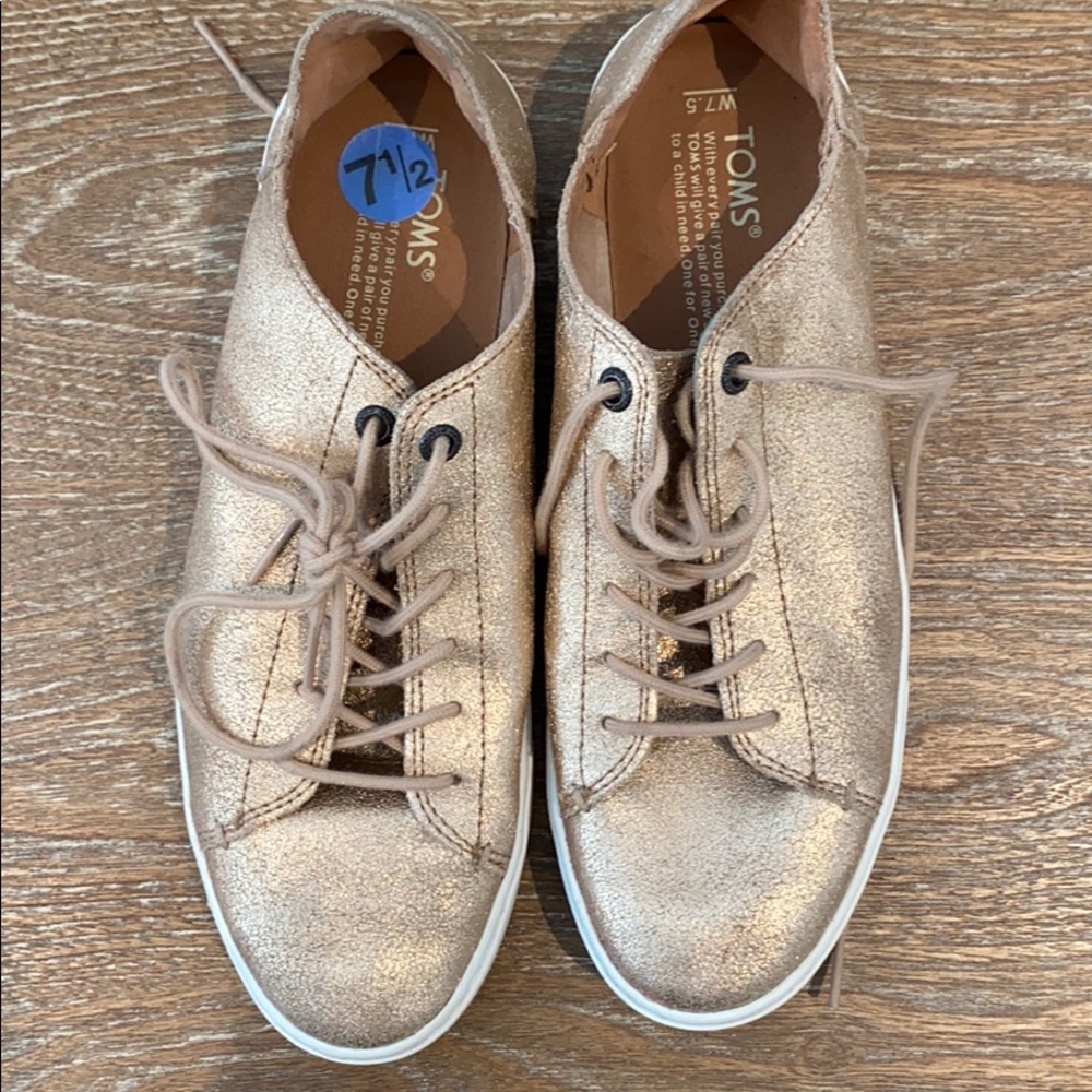 Rose Gold Toms with laces